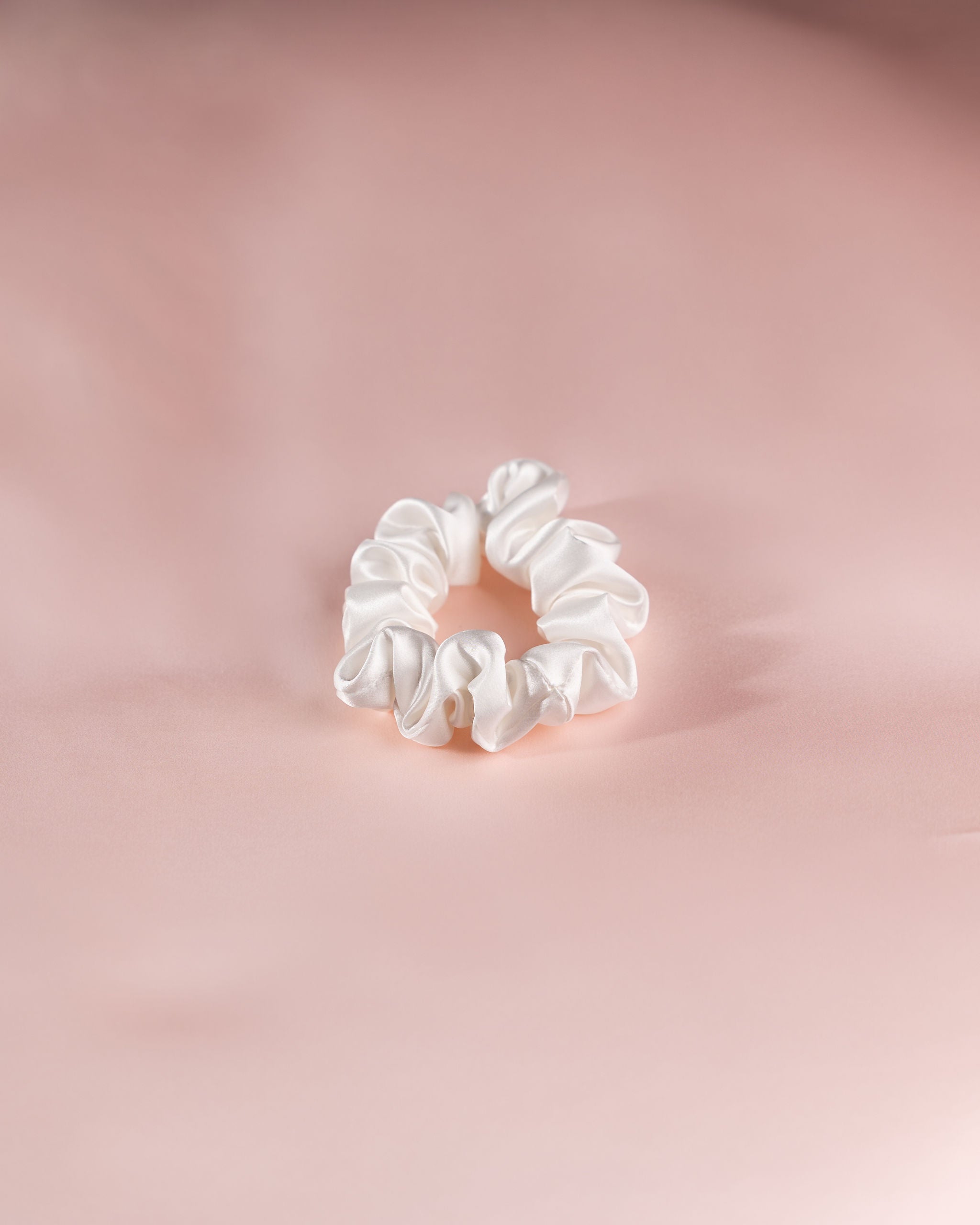 Savannah Silk Gavesett Pearl White R6__0954-Edit
