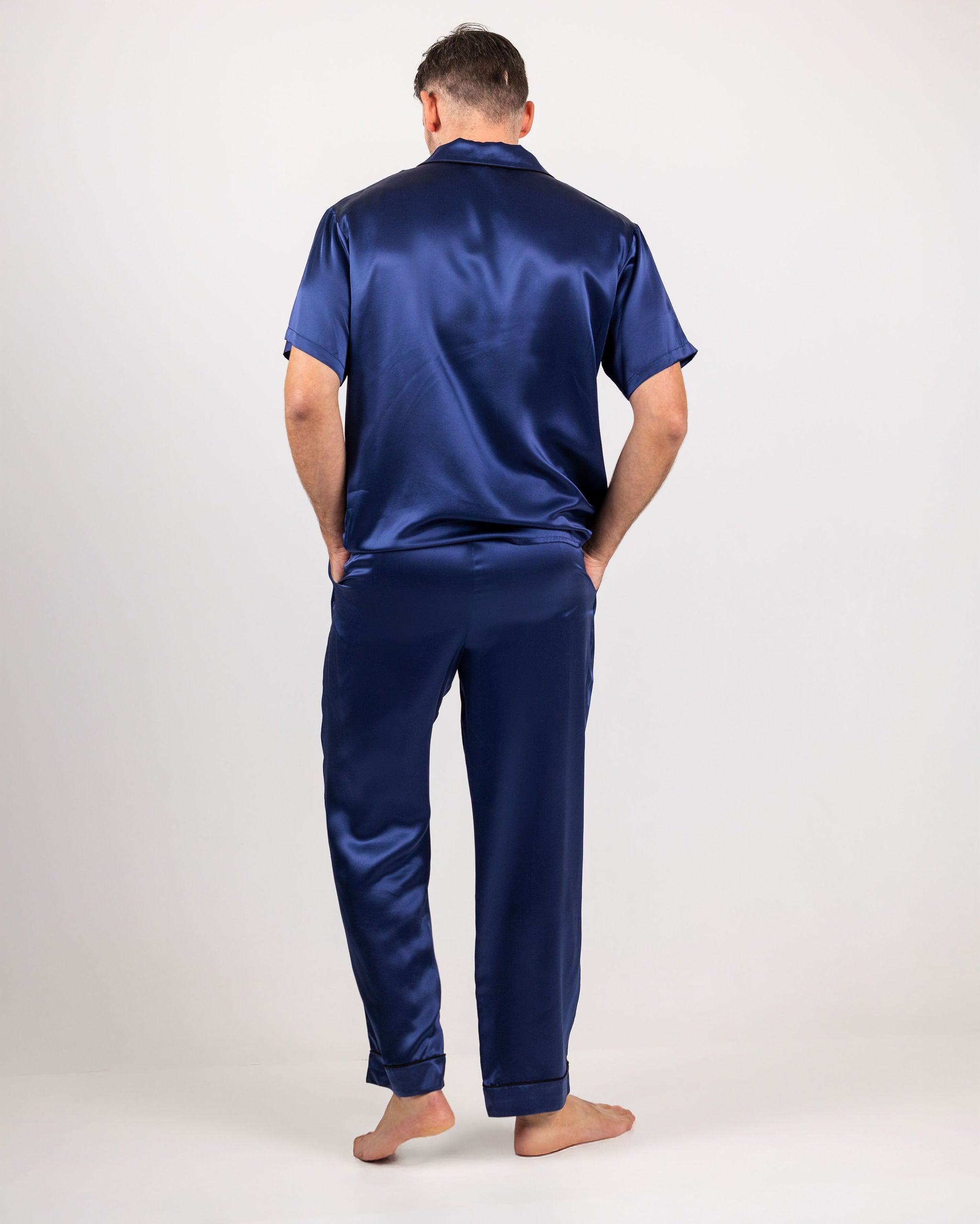Savannah Silk Herre Lounge-sett Navy R6__1411-Edit silke pysjamas