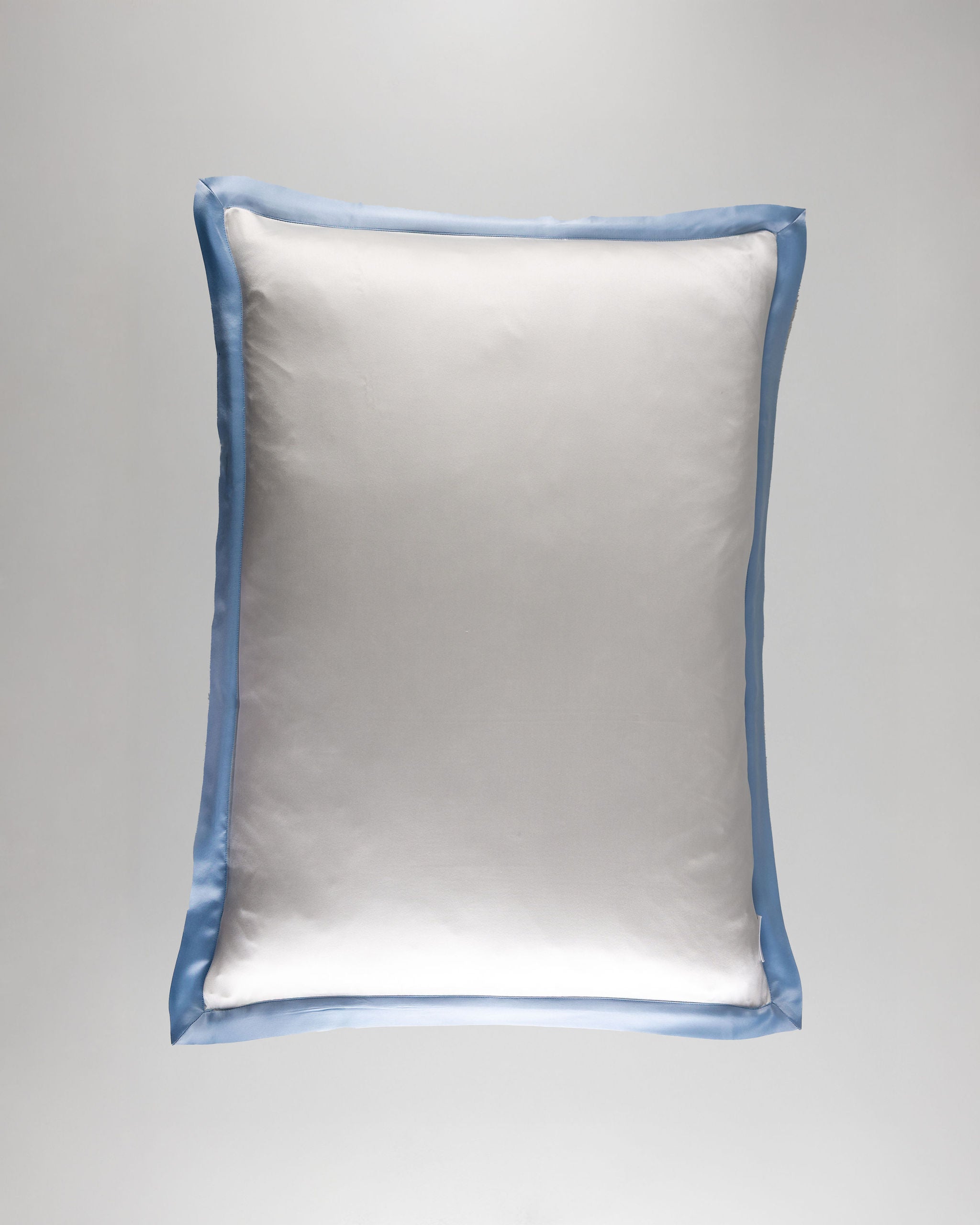 Oxford Silkeputetrekk 25MM (50x70cm) Sky blue Putetrekk_i_silke_bl